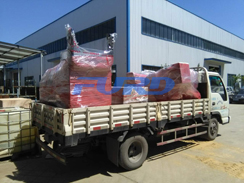 福瑞得機械手扶雙輪壓路機，座駕壓路機正式裝車發(fā)往客戶所在地